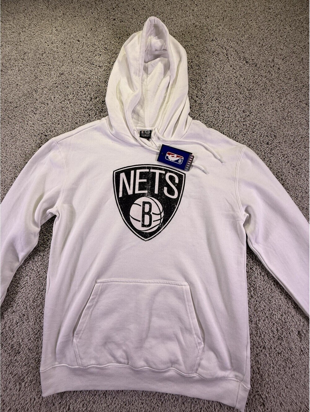 NWT Ultra Game Brooklyn Nets Hoodie Men’s Size Medium White and Black